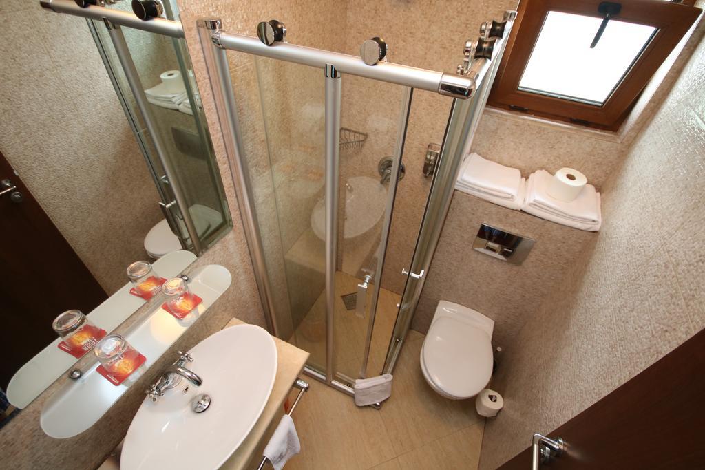 Apolodor Residence Оршова Экстерьер фото